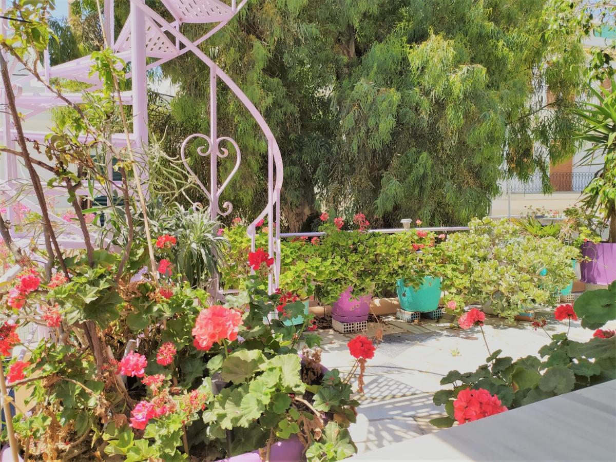 Pallada Rooms Tinos Exterior photo